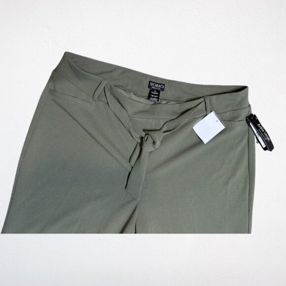 Soho Olive Green Ankle Pants with Waist Tie NWT Size 2X - Picture 3 of 3